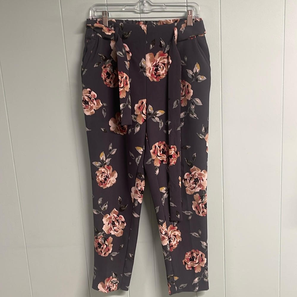 Pretty floral pants